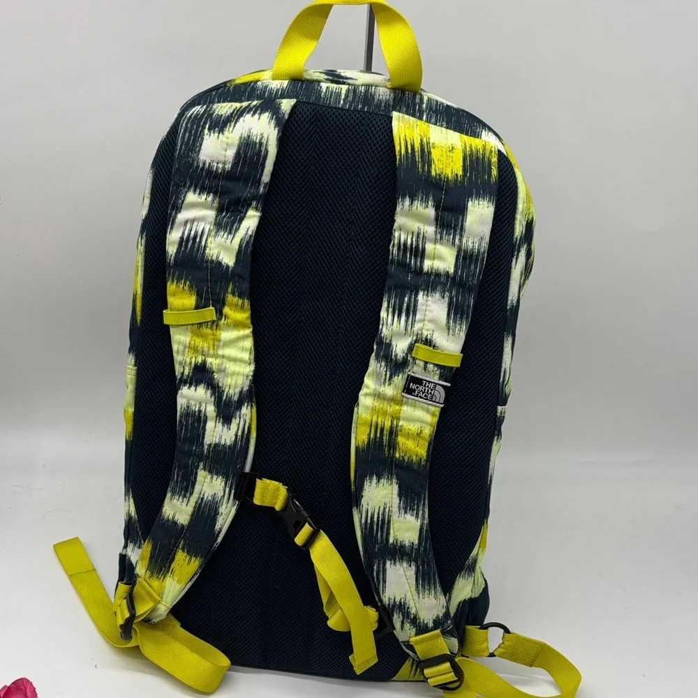 The North Face Black Yellow Patterned Backpack TOT8551F